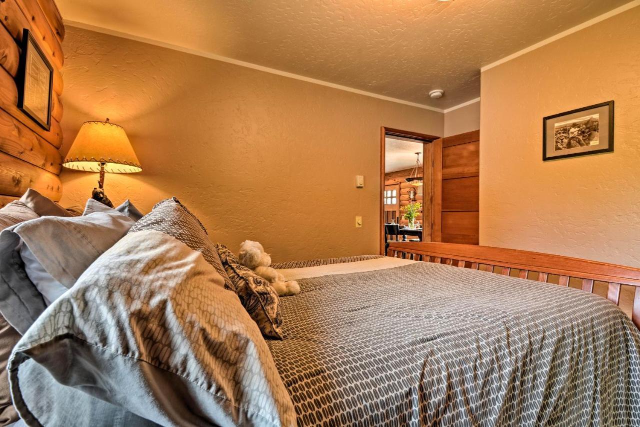 Gold Beach Apartment With Activities - 2 Mi To Ocean 외부 사진